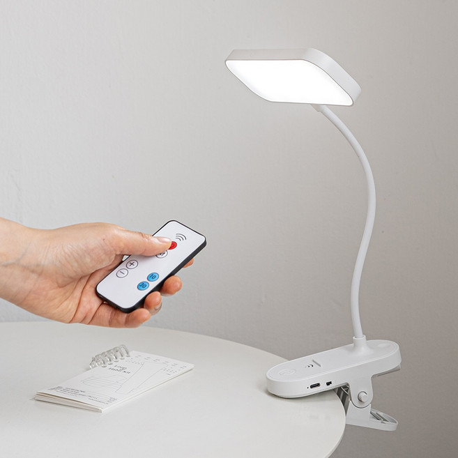 킨하우스 LED 집게 스탠드+리모컨 스퀘어, 화이트