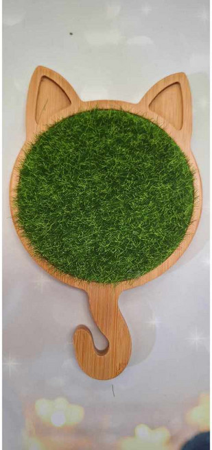 L-one 仿真苔藓草皮 假草皮坪 微景觀 多肉植物 苔蘚盆栽擺件 DIY花盆裝飾品 園藝造景 展櫃鋪設, 1個, 圓形草皮+小貓直徑10cm竹底座, 綠色