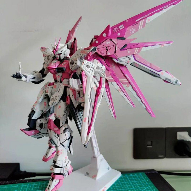 중국건담 1개 MGSD 조립 다반 모델, 인기상품 벚꽃 자유 + 대날개 + 방패 + 광선총 +, 단일 모델 + 수집 도구 제공, 건담 모델