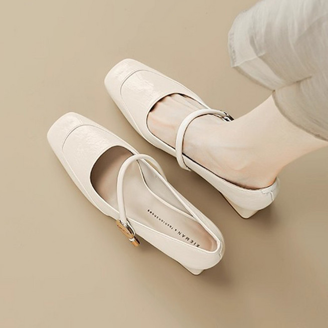 LADYSF 메리제인 펌프스 5cm 하이힐 편안한 여성구두 블랙 유광 소프트가죽 봄신상