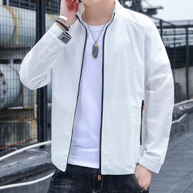 뉴네임 중년 남성 경량 바람막이 자켓 간절기 등산 점퍼 루즈핏