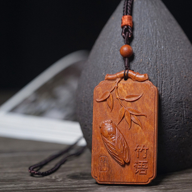 金星紫檀木雕竹語蟬鳴吊墜掛件，印尼材質，文玩佛珠掛飾