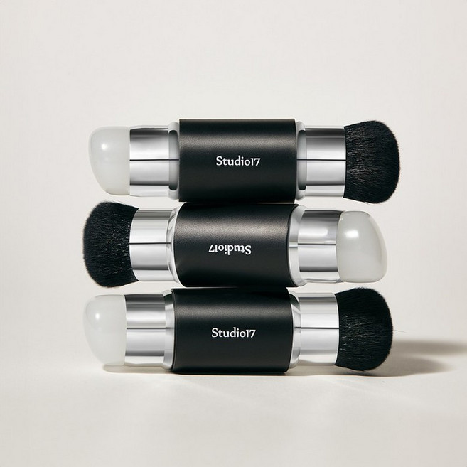스튜디오17 듀얼 실리콘 블러셔 브러쉬