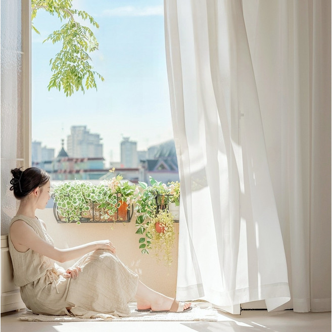 TLOML 쉬폰커튼 아일렛형 나비주름 비침없는 도톰차르르 거실 커텐 화이트 커튼 거실커튼 2P