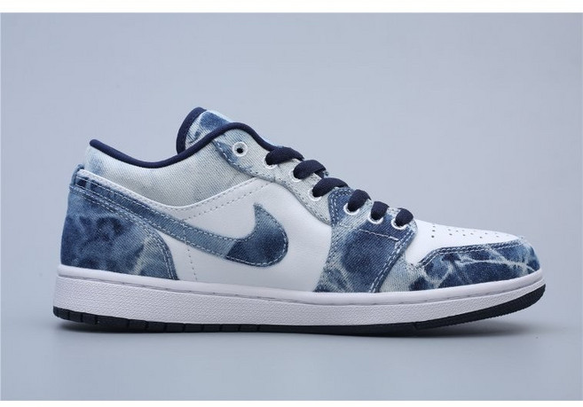 조던 1 로우 SE 워시드 데님