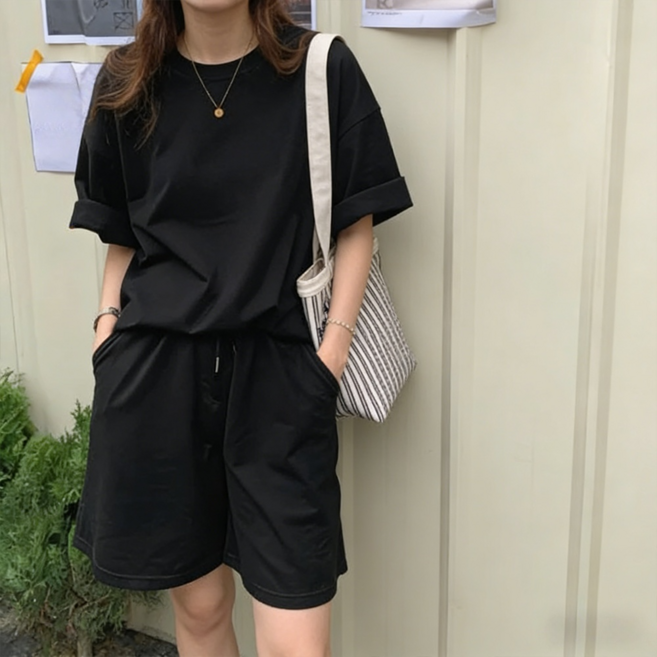 2026 80kg까지 초특가 빅사이즈 여성 여름 캐주얼 패션 투피스 여성 단색 얇은 반팔티+반바지 트레이닝세트 후드 슬림핏 면 데일리룩