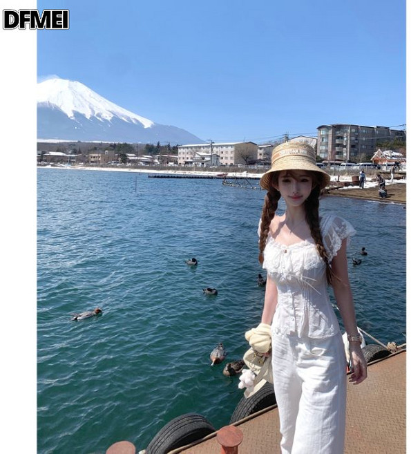 DFMEI JMSHOP純白盛夏多種穿法花邊白色襯衫女奶黃色露肩一字肩上衣