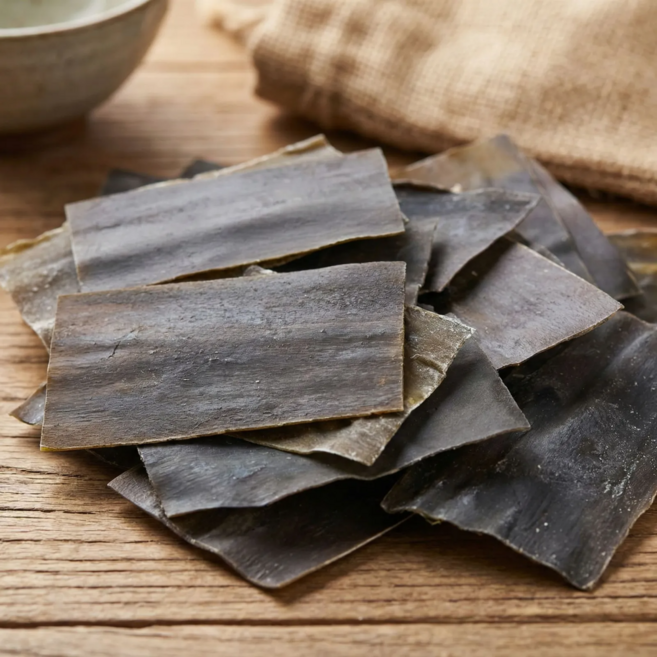 [다정한수산물] 간편한 자른다시마 소포장 국물 튀각활용, 1개, 100g