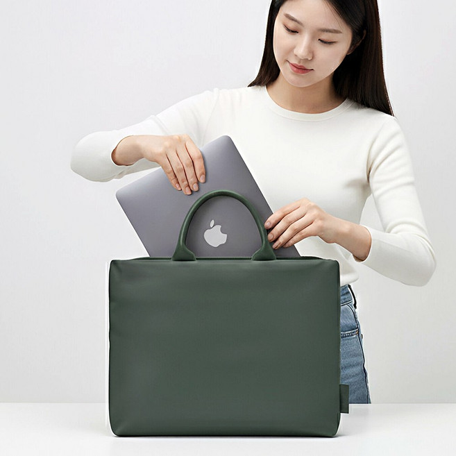 심플 슬립 경량 노트북 가방 15인치 16인치 충격완충 방수 여성 남성 서류가방 맥북 파우치, 1개, 다크그린
