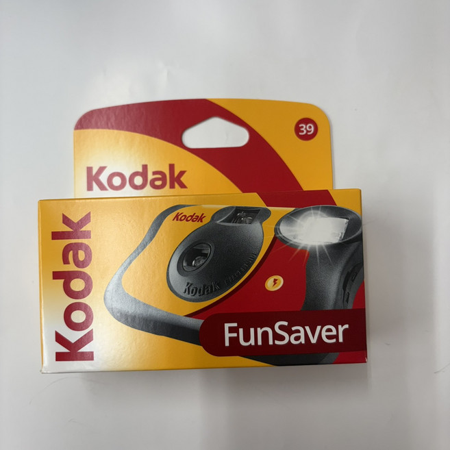 KODAK / FUJIFILM 拋棄式即可拍底片相機, 1個, 柯達Funsaver 即可拍39張
