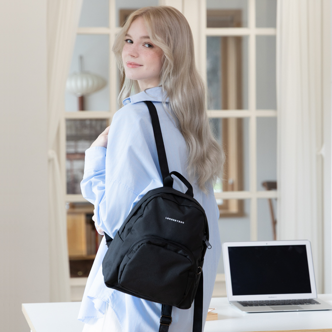 [정품 도난방지 RFID] 야키백팩 S / Yaki Backpack S 여성 미니백팩 여권가방 유럽여행가방 해외여행 1인용 여행가방 도난방지가방 카라비너 휴양지 아이패드가방