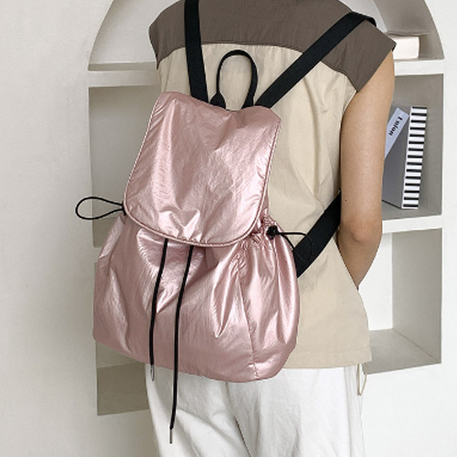 스토리원 여성 텍스쳐 샤인 초경량 미니 백팩 U-SSBG030