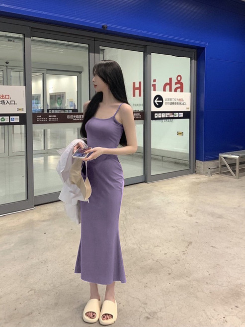 連身洋裝 顯瘦設計 修飾身形 拉長腿部比例, 紫