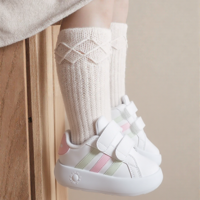 아디다스 그랜드코트2.0 유아용 찍찍이 운동화