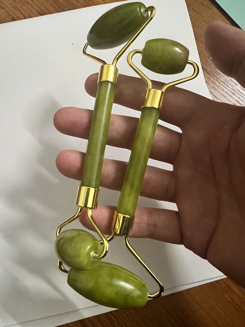 岫岩玉石臉部滾輪按摩器, 1個, 如圖所示