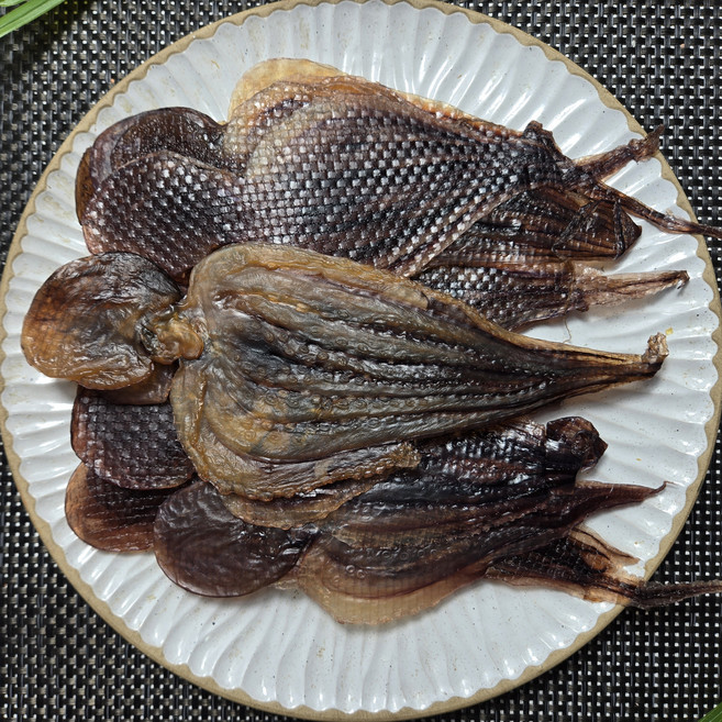 건어맨 말랑말랑 반건조 문어 소사이즈 담백한안주, 1개, 1kg
