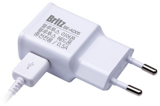브리츠 마이크로 5핀 저전압 USB 멀티 아답터 충전기 BE-AD05, 혼합색상, 1개