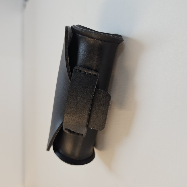 가죽 도장 케이스 립밤 심플 시크 모던, 1개, 블랙