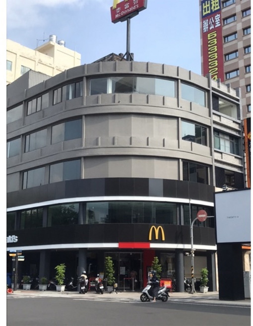 一木隔熱紙 - 汽車玻璃防爆膜、住家大樓住宅採光罩窗戶貼膜