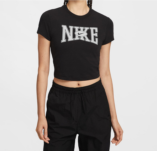 [나이키] 여성 슬림 크롭 반팔 티셔츠 / 블랙 / 여름 데일리 크롭탑