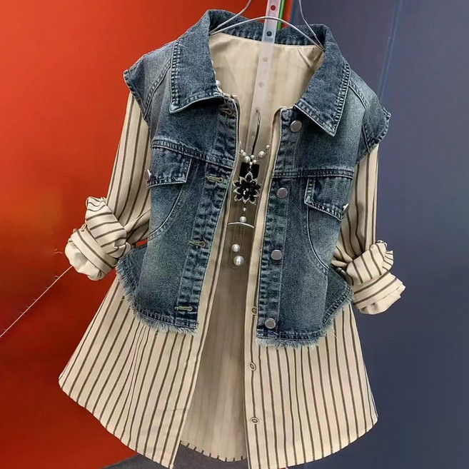 ROYALBELLE 여성 배색데님 포켓디테일 루즈핏 스트라이프 긴팔 셔츠 캐주얼 남방 D0080610