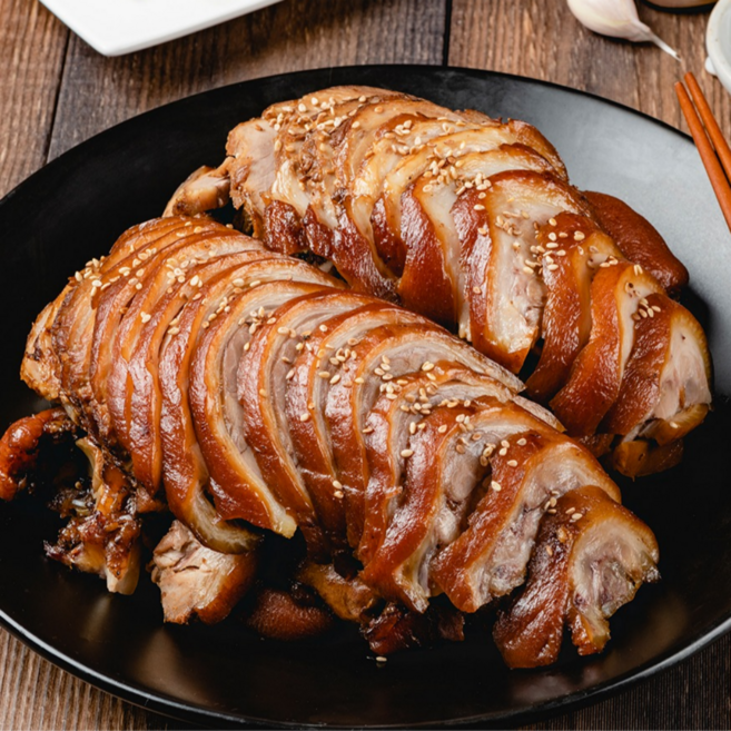 국내산 순살족발 300g 1팩 + 새우젓 + 쌈장 소스 증정, 1개