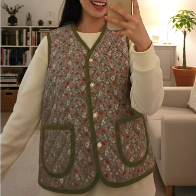 이븐스 러블리 꽃무늬 촌캉스 할머니조끼 김장 레트로 빅사이즈