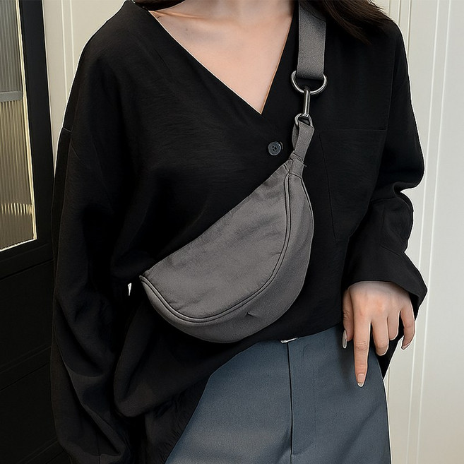 생활담다 반달 크로스백 SD01501