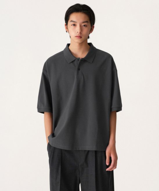 무신사스탠다드 오버사이즈 크롭 피케 폴로 셔츠 다크 그레이 1715184