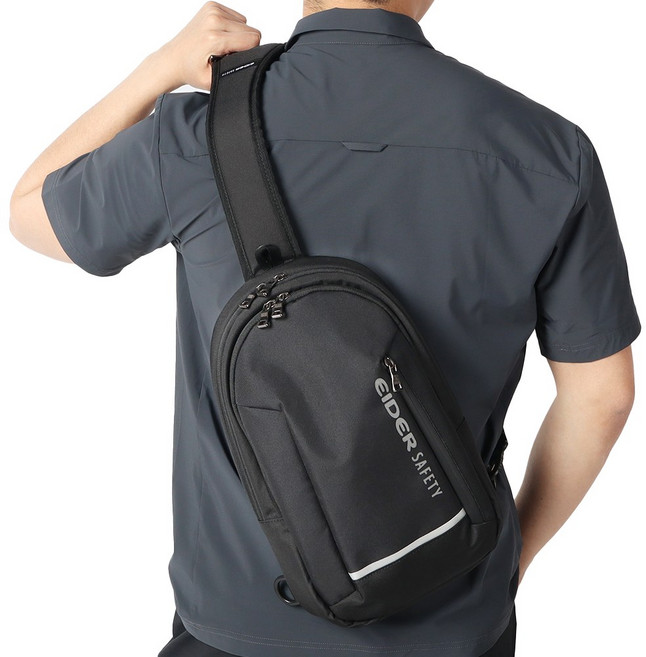 아이더 세이프티 핸드폰 파우치 보냉 슬링백, 블랙