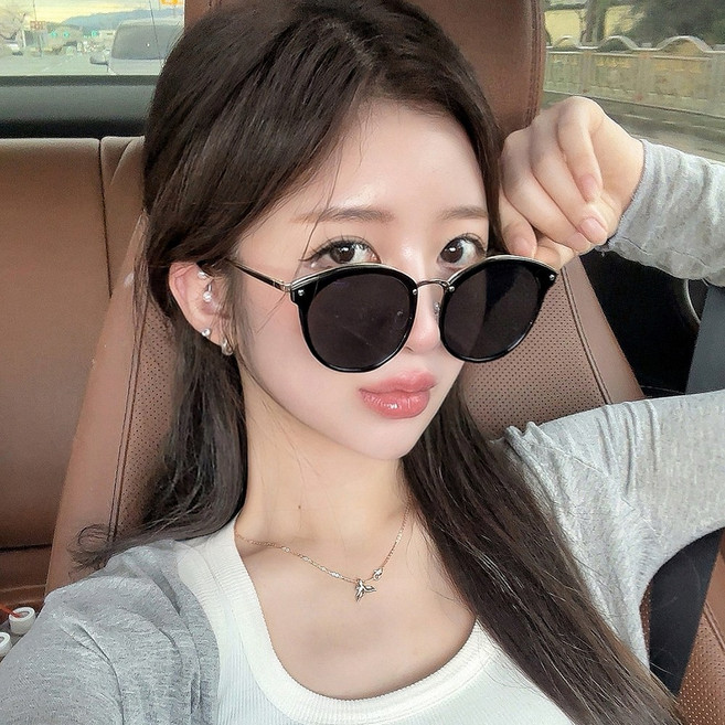 하리몽드 자외선차단 오버사이즈 골드라인 라운드 캣아이 선글라스