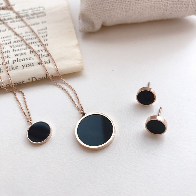 심플! [ 써지컬스틸] 블랙오닉스 목걸이 (귀걸이 추가 가능)