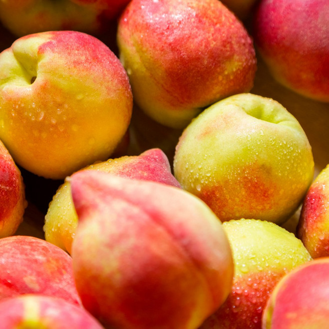 [여름제철과일] 산지직송 와촌자두 후무사, 1박스, 와촌 자두 중소과 1kg (-34과내외)