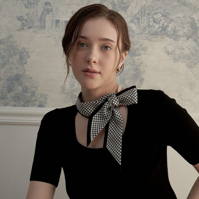 [백화점 정품] 엘르 25FW 카미 실크 방도 스카프 SE449S312