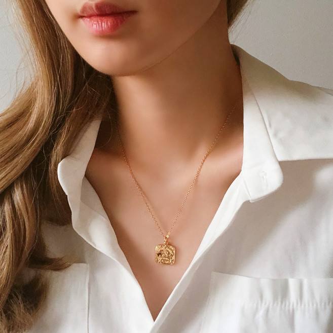 아킨다. 써지컬코인롱목걸이 스퀘어사각 양면펜던트 3color