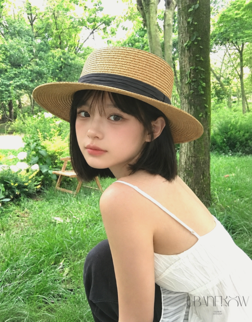 어반플로우 여성 여름 라탄 밀짚 왕골 모자 스트로햇