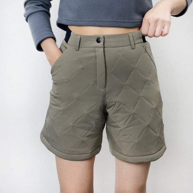 여성 다이아퀼팅 골프 반바지 숏팬츠 여자 겨울 방풍 누빔 방한