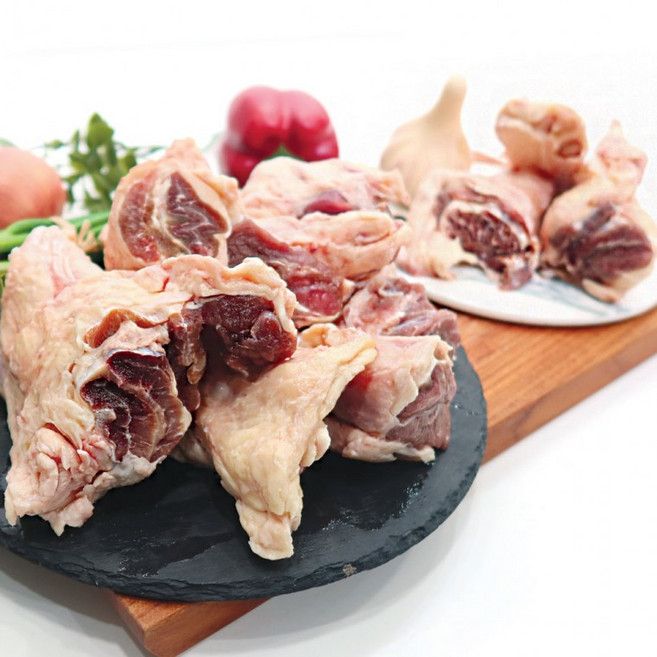 (배터짐) 청정지역 사태붙은 학스지 1kg (스지 소스지 사골곰탕 도가니탕) (일요일/당일발송), 1개