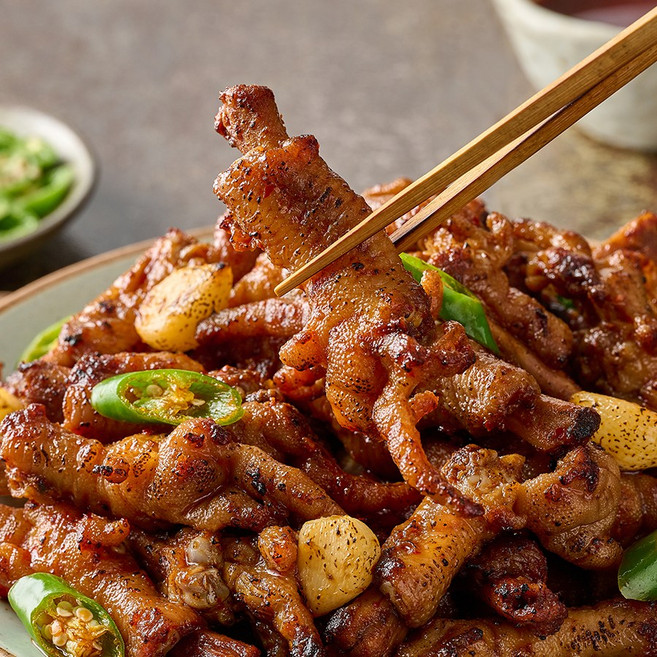 연탄 무뼈 불닭발 불맛 닭발 튤립닭발 야식 밀키트, 연탄 튤립 불닭발 200g, 200g, 1개