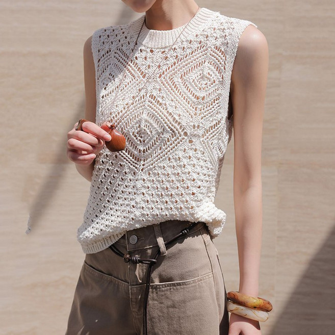 ROYALBELLE 여성 펀칭 자외선 차단 니트 나시 루즈핏 라운드넥 얇은 민소매 스웨터 V052912