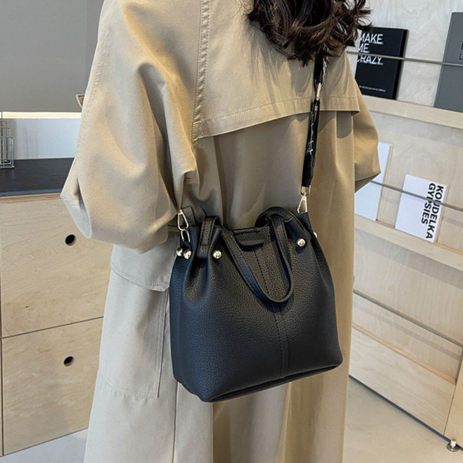 KDNC 여성 부드러운 가죽 스타일리시 크로스백 버킷백