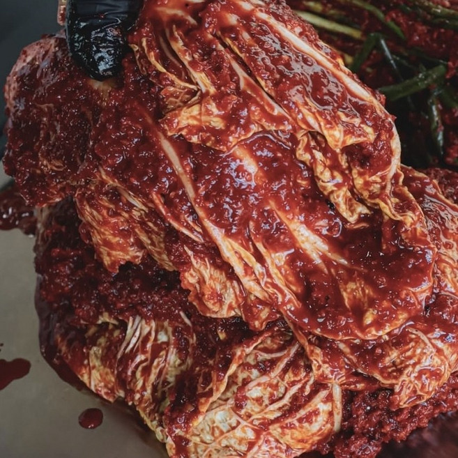 [실비김치] HACCP인증 맛있게매운 김장김치 불김치, 1박스, 3kg