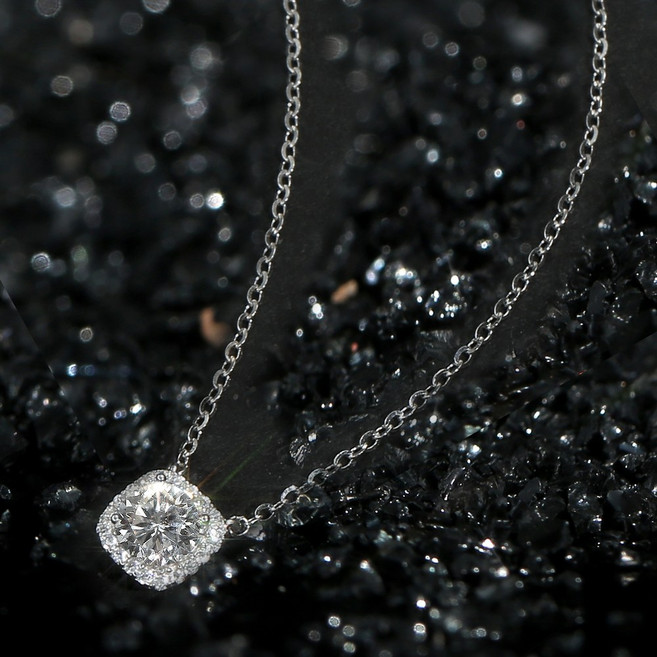 [본사정품] 실버순은 고급세팅 모이사나이트 총 0.5캐럿 아르디엘 목걸이+보증서+선물포장_STJ-NA1699WG