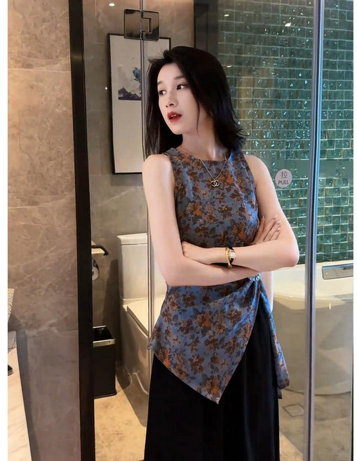 碎花不規則收腰背心