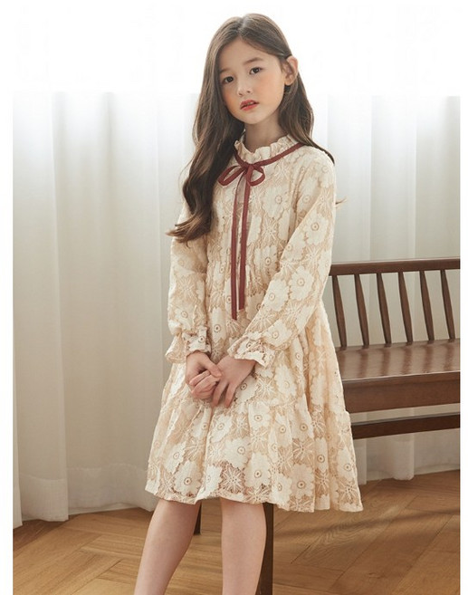 아이짱 초등학생 여아 레이스 원피스 콩쿨 하객룩 정장 봄가을