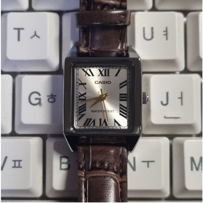CASIO 카시오 정품 가죽 스퀘어 패션 손목시계 파퓰럽