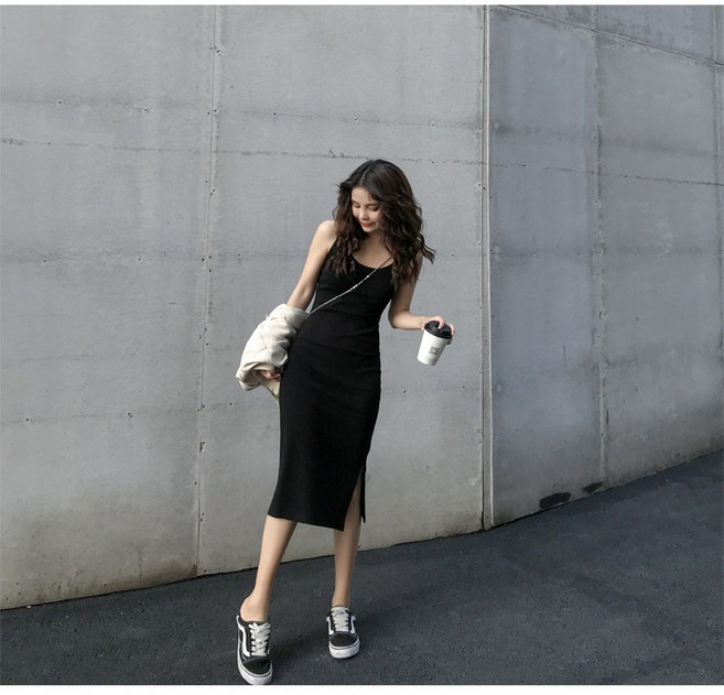 細肩連衣裙, 黑色