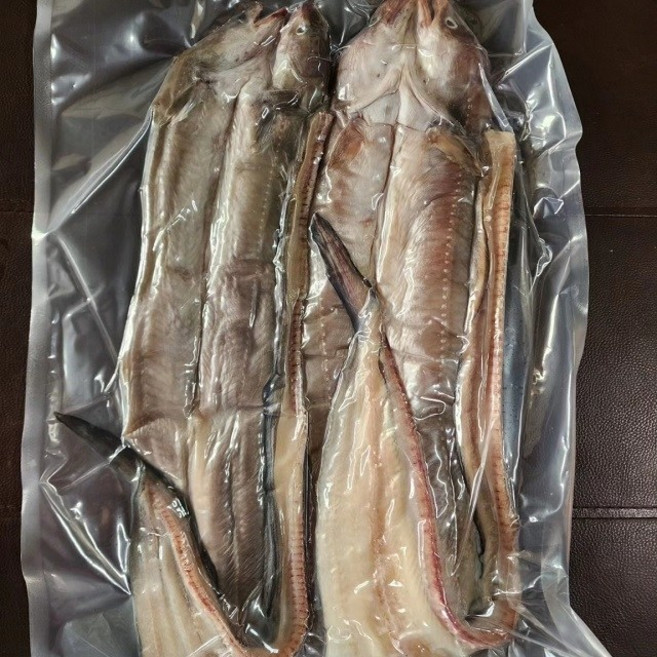 자연산 반건조 손질장어 특대 2마리 (원물2kg) 완도 바다장어 갯장어 하모, 1개