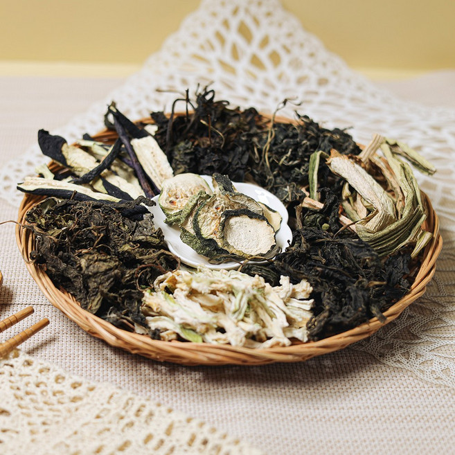 국내산 건나물 (곤드레 취나물 가지 토란대 호박고지 고춧잎 고사리), 1개, 건가지 100g