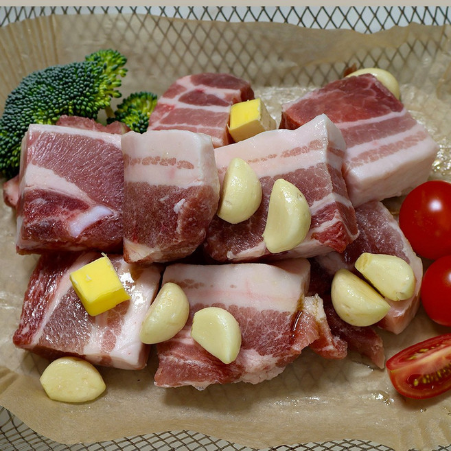 수입삼겹 삼겹살 2cm 두툼 / 구이용 찜용 캠핑 집들이용, 1개, 2000g